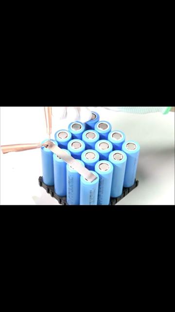 足容11000mAh强劲输出，阿威兹通用U系列点焊机， 强劲可焊铜片，可焊0.35MM